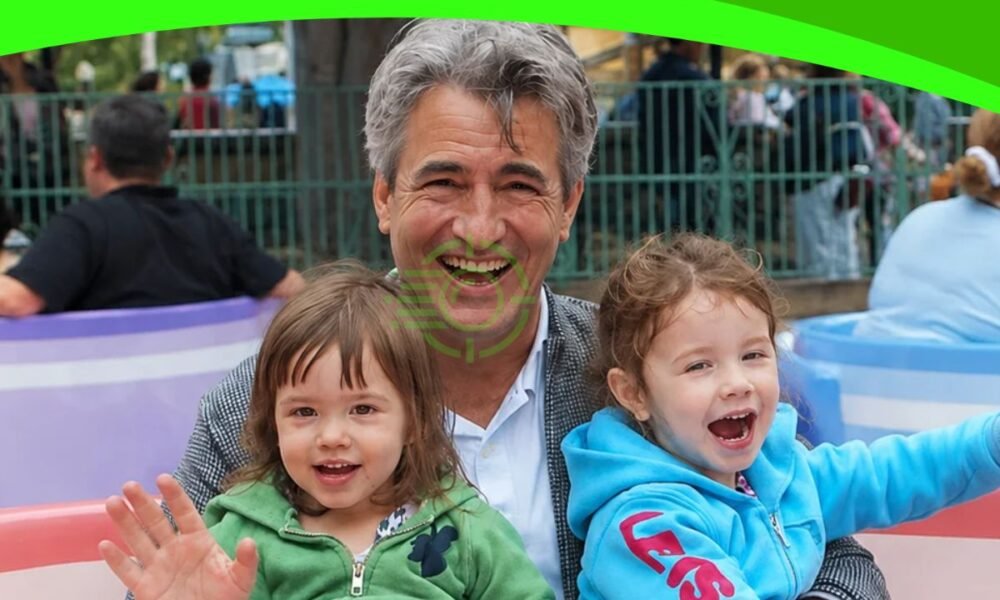 Mabel Ray Mulroney: All About Dermot Mulroney’s Eldest Daughter