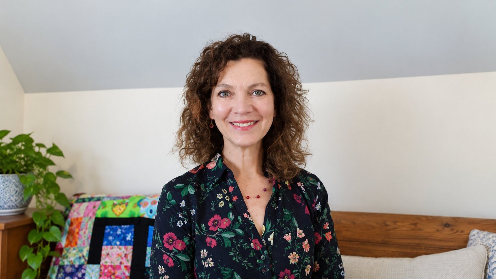 Donna Sicuranza: A Closer Look at Her Life, Career, and Work With Animals